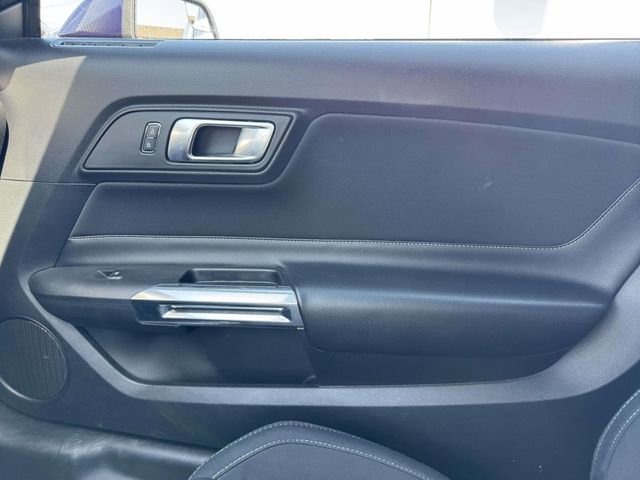 Used 2020 Ford Mustang Coupe w/ Black Accent Package RWD image 38