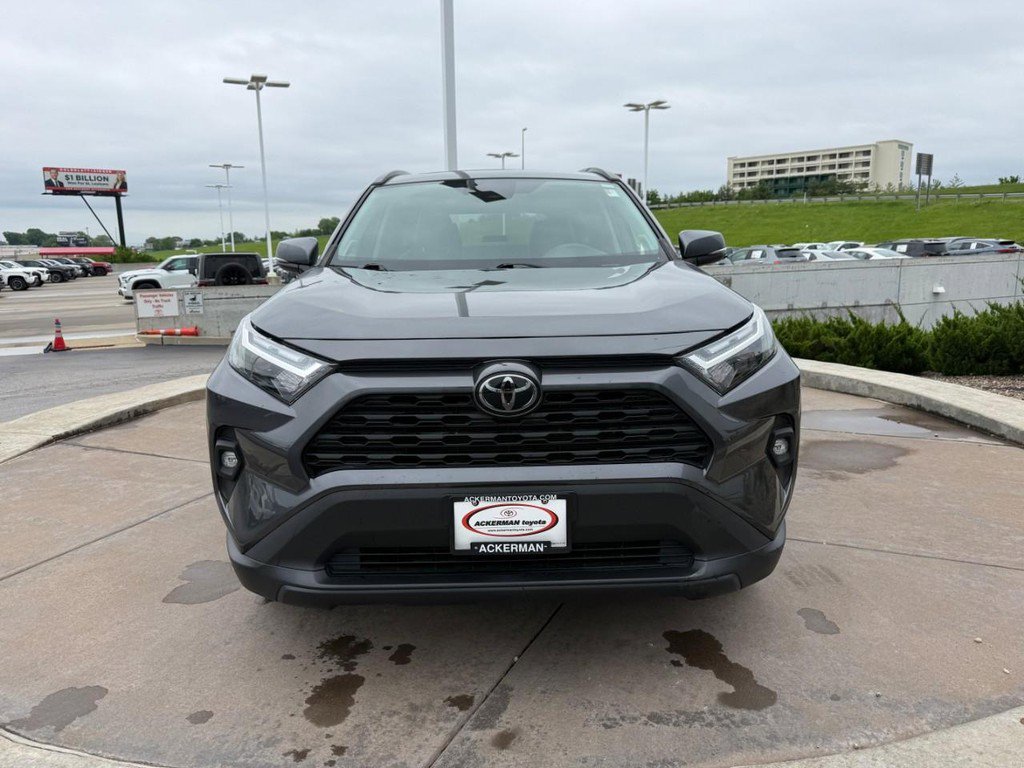 Used 2023 Toyota RAV4 XLE Premium AWD/4WD image 12