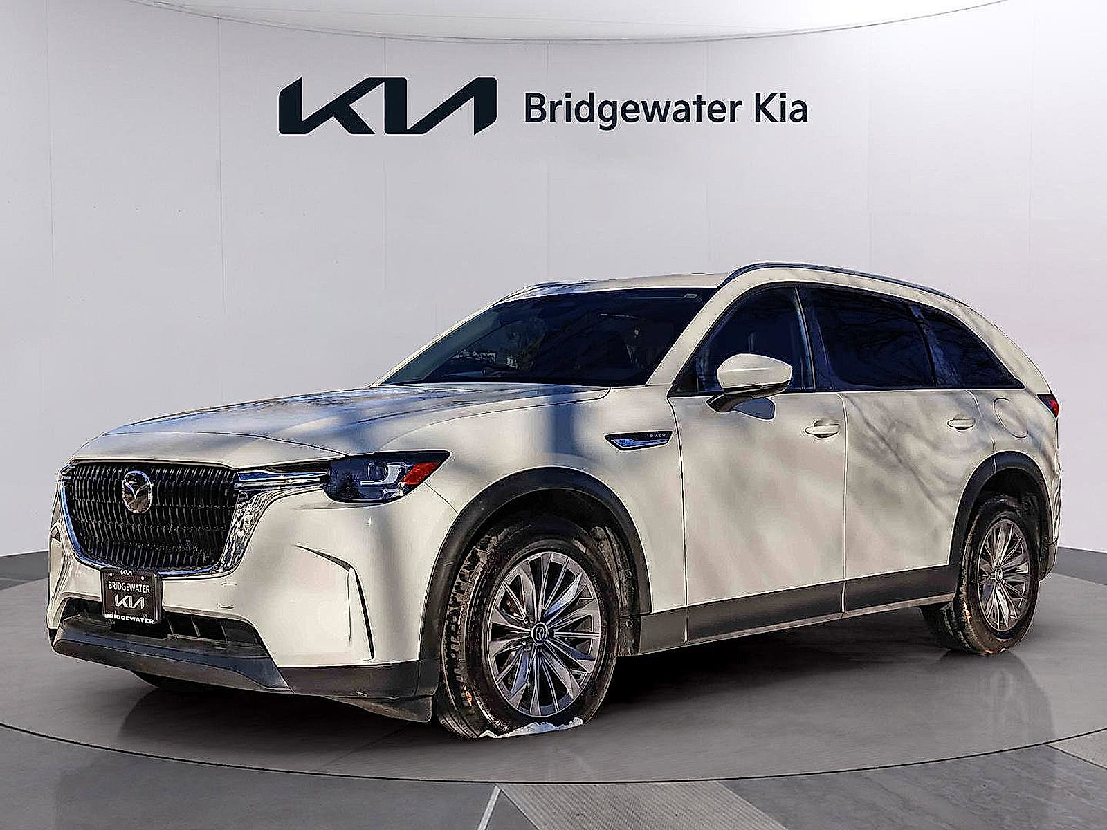 Used 2024 MAZDA CX-90 Plug-In Hybrid w/ Preferred image 3