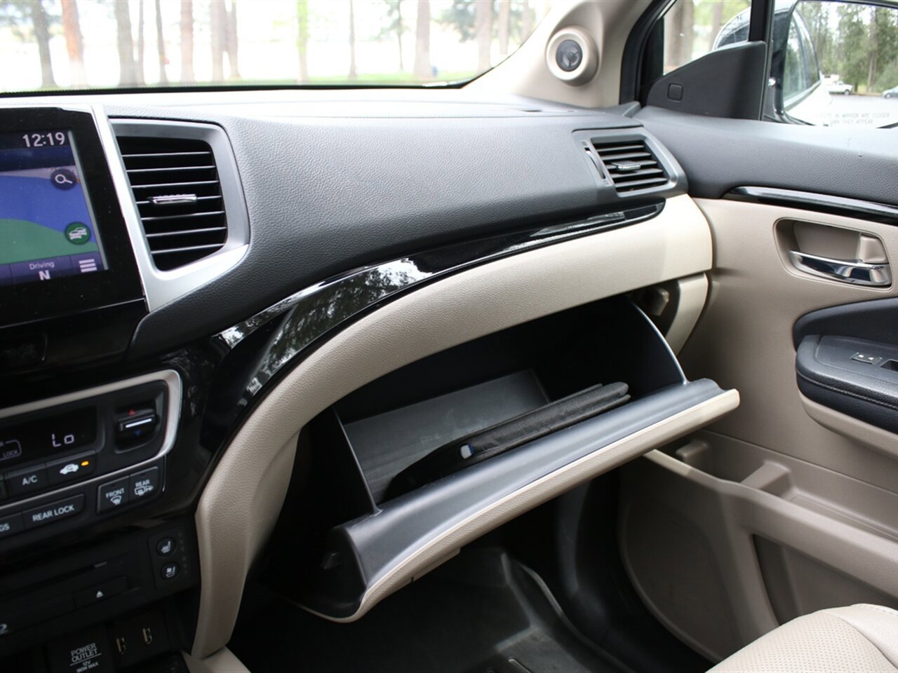 Used 2018 Honda Pilot Elite image 26