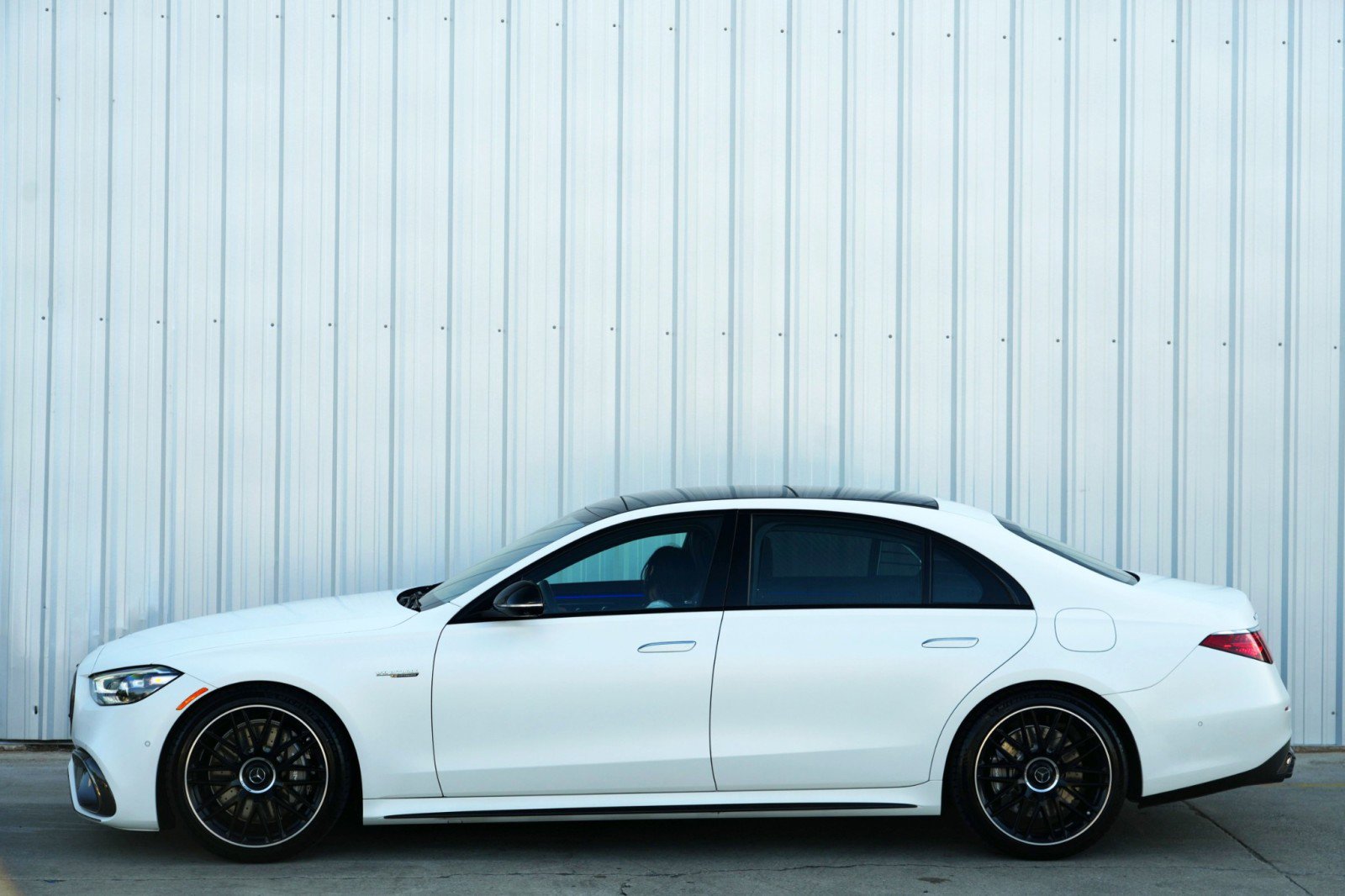 Used 2024 Mercedes-Benz S 63 AMG S image 9