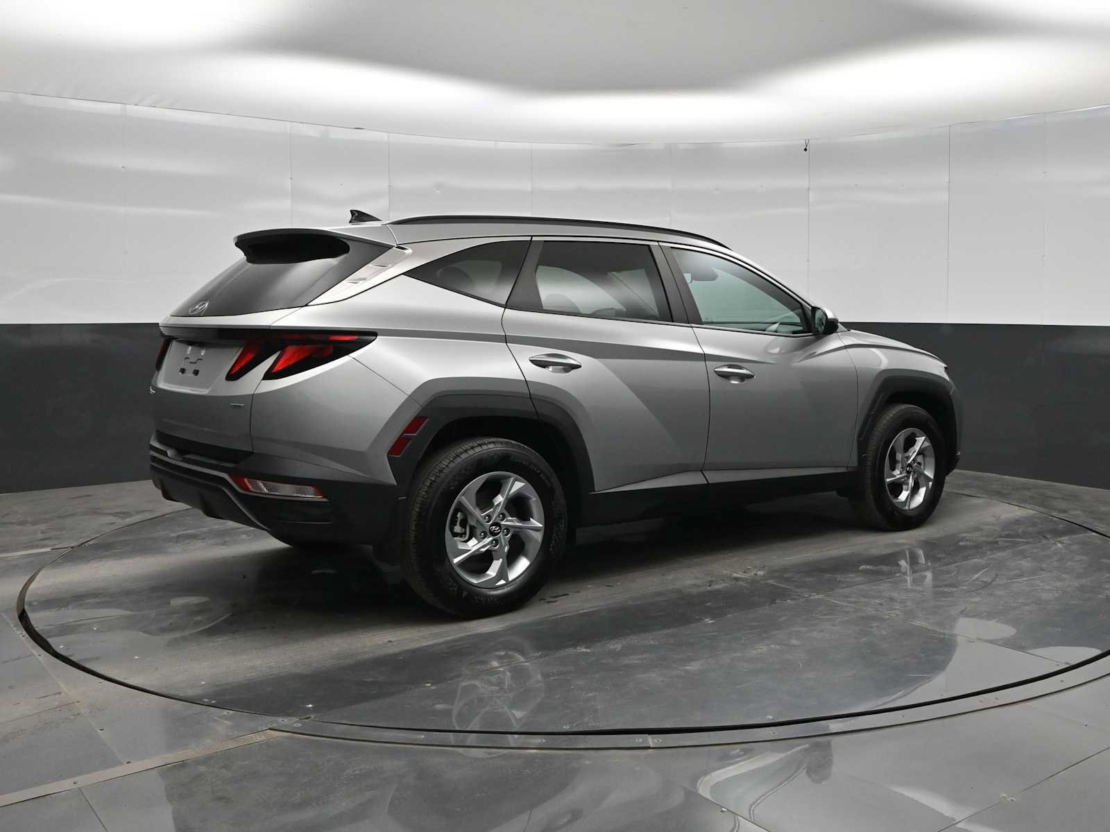 Certified 2024 Hyundai Tucson SEL AWD/4WD image 8