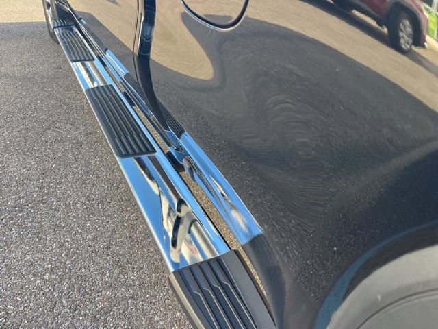 Used 2023 GMC Sierra 1500 SLT w/ SLT Premium Plus Package image 32