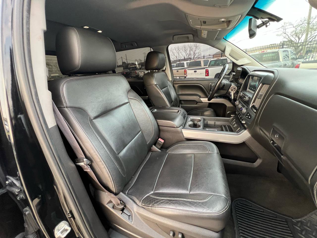 Used 2015 Chevrolet Silverado 1500 LTZ Z71 w/ Midnight Edition AWD/4WD image 44