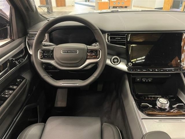 New 2023 Jeep Grand Wagoneer Series II w/ Premium Group II AWD/4WD image 15