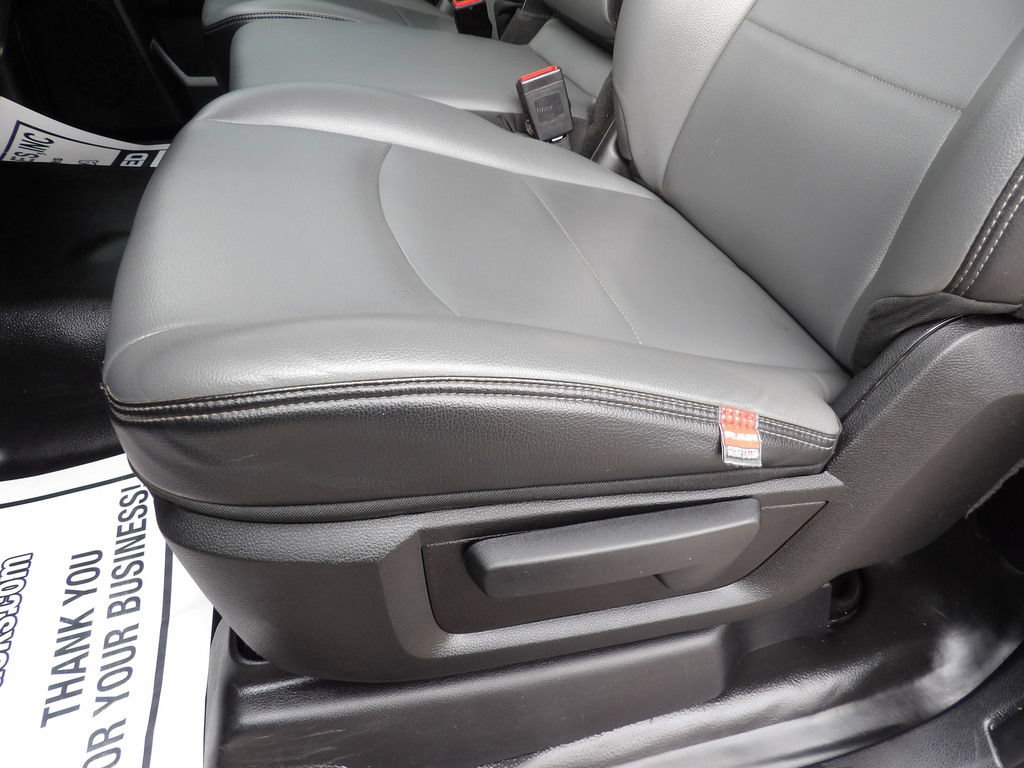 Used 2022 RAM 2500 Tradesman RWD image 18