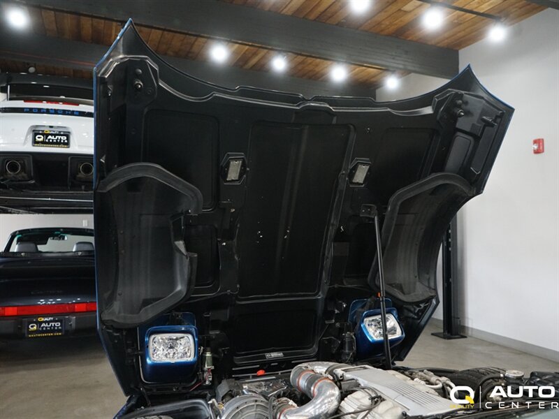 Used 1991 Chevrolet Corvette Convertible RWD image 11