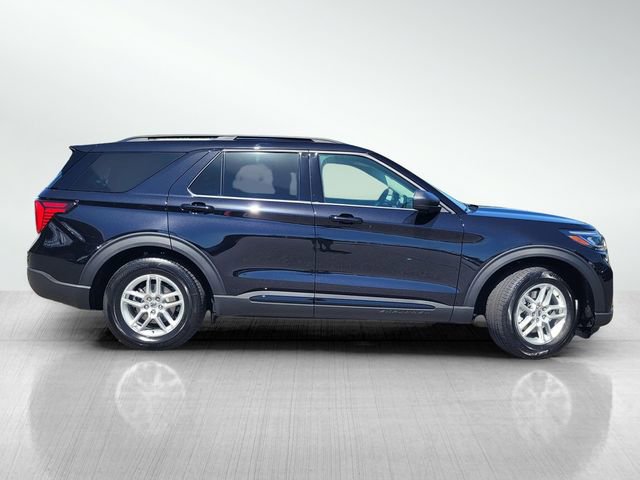 Used 2026 Ford Explorer Active w/ Active Comfort Package image 3