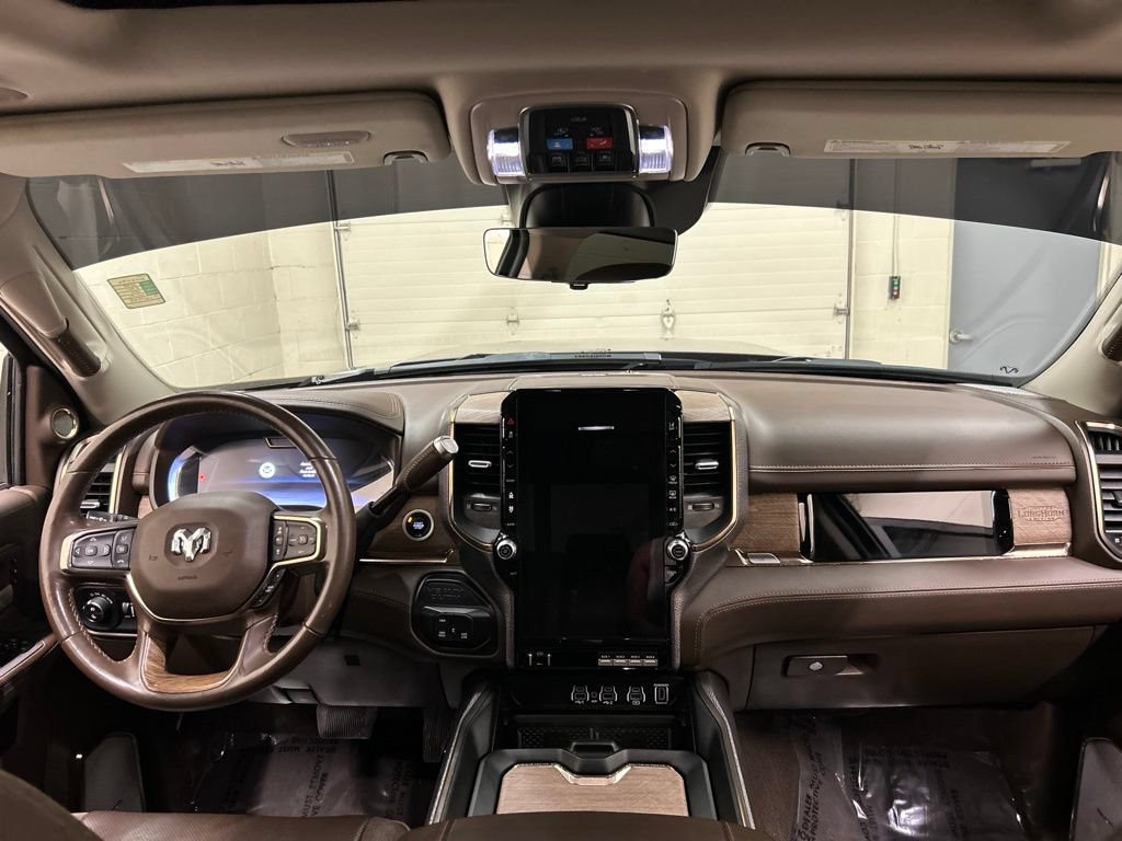 Used 2025 RAM 3500 Longhorn AWD/4WD image 17