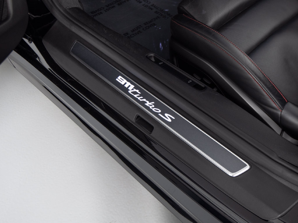 Certified 2022 Porsche 911 Turbo S AWD/4WD image 22
