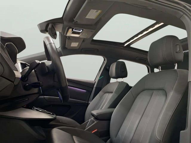 Used 2023 Audi Q4 e-tron Premium Plus w/ Premium Plus image 27