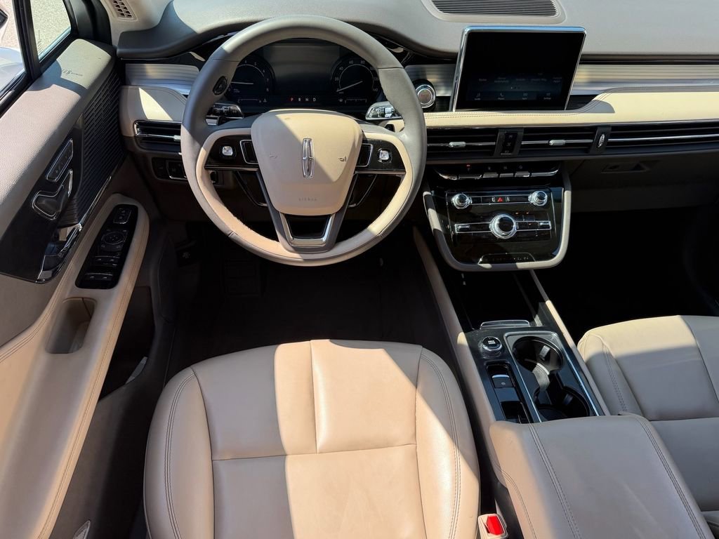Certified 2022 Lincoln Corsair FWD image 14