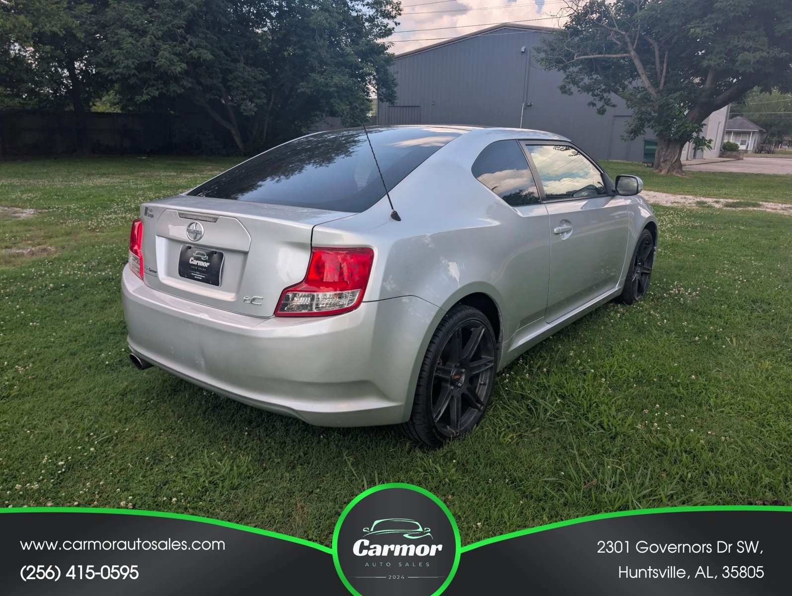 Used 2011 Scion tC FWD image 3