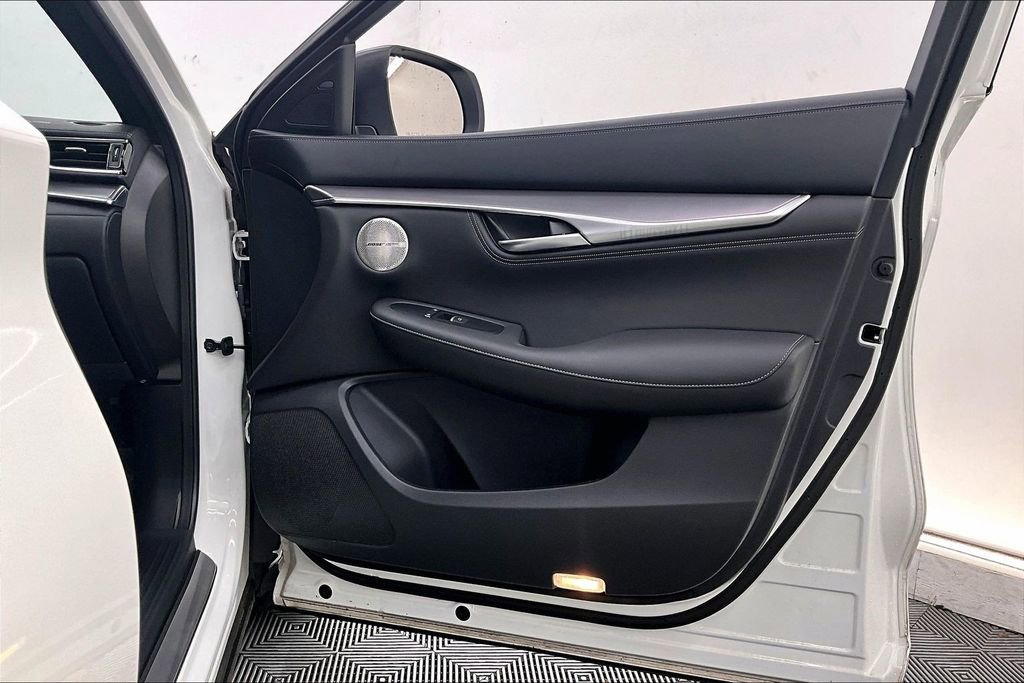 Used 2023 INFINITI QX55 Essential image 25