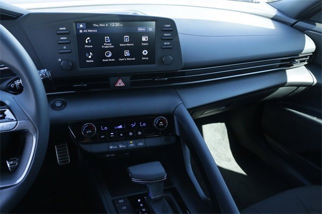 Certified 2026 Hyundai Elantra Sport image 13