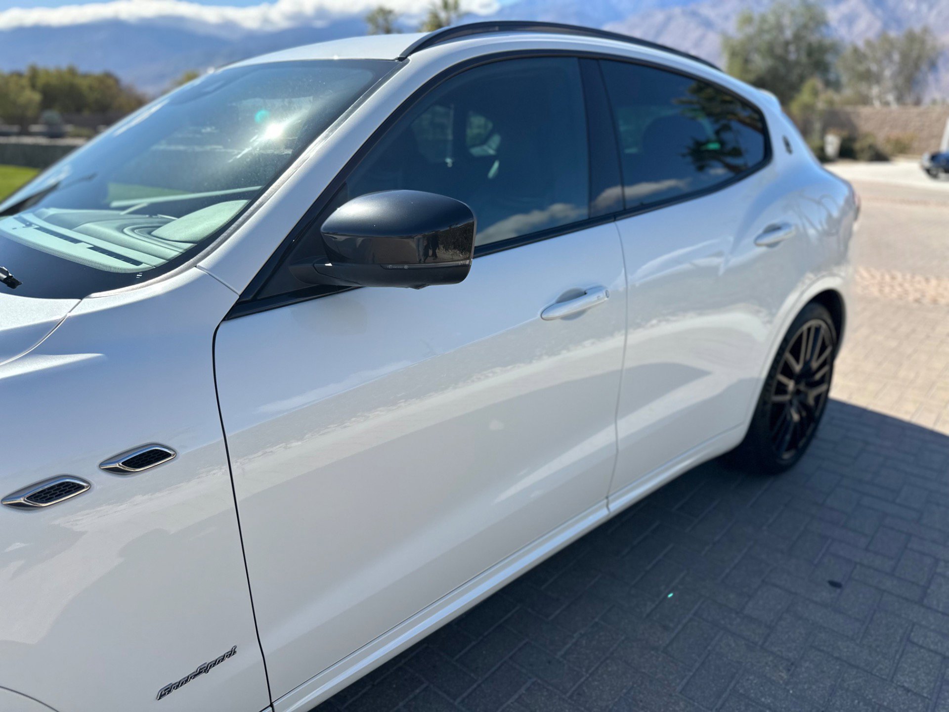 Used 2021 Maserati Levante S GranSport image 20