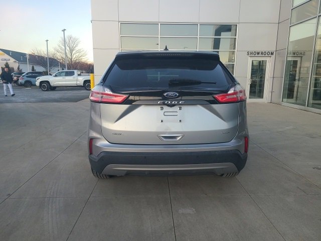 Used 2024 Ford Edge SEL image 6