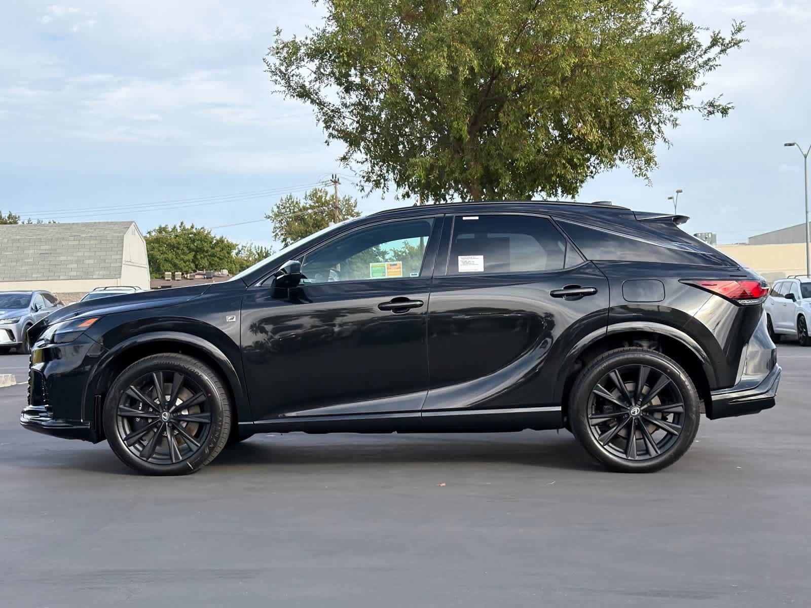 New 2026 Lexus RX 500h F Sport w/ Convenience Package AWD/4WD image 9
