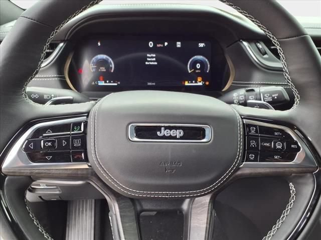 New 2025 Jeep Grand Cherokee L Overland w/ Advanced Protech Group III AWD/4WD image 23