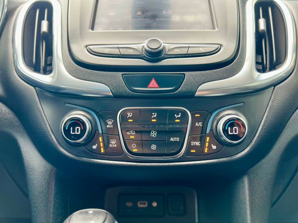 Used 2021 Chevrolet Equinox LT image 24