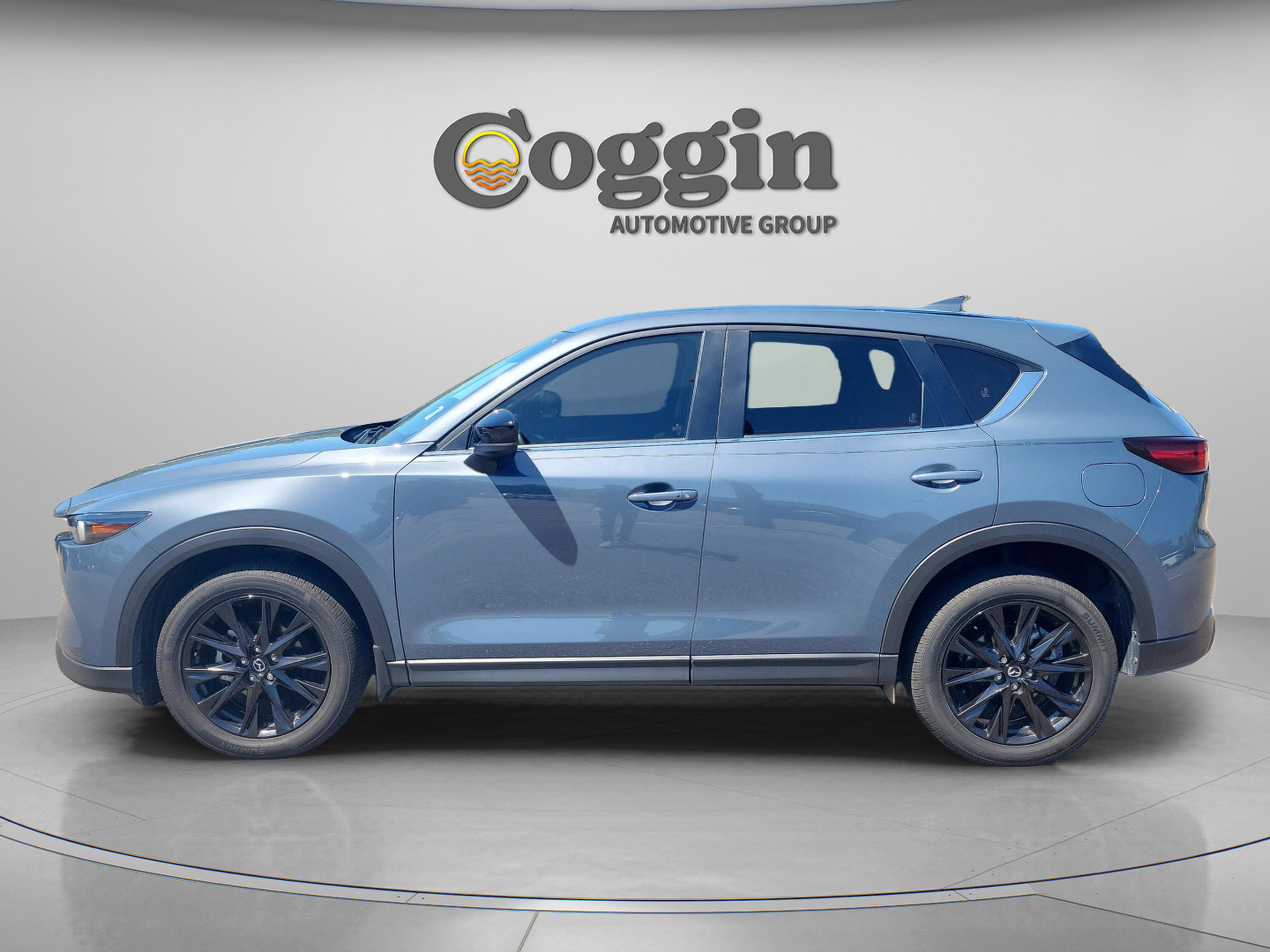 Used 2023 MAZDA CX-5 Carbon Edition image 2