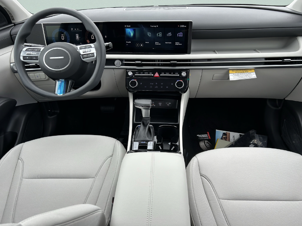 Certified 2025 Hyundai Tucson SEL FWD image 18