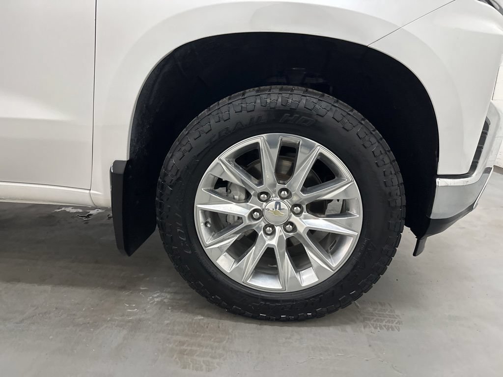 Used 2021 Chevrolet Silverado 1500 LTZ w/ LTZ Premium Package AWD/4WD image 53