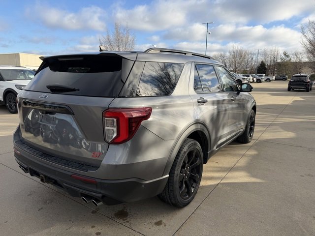Used 2022 Ford Explorer ST w/ Equipment Group 401A image 6