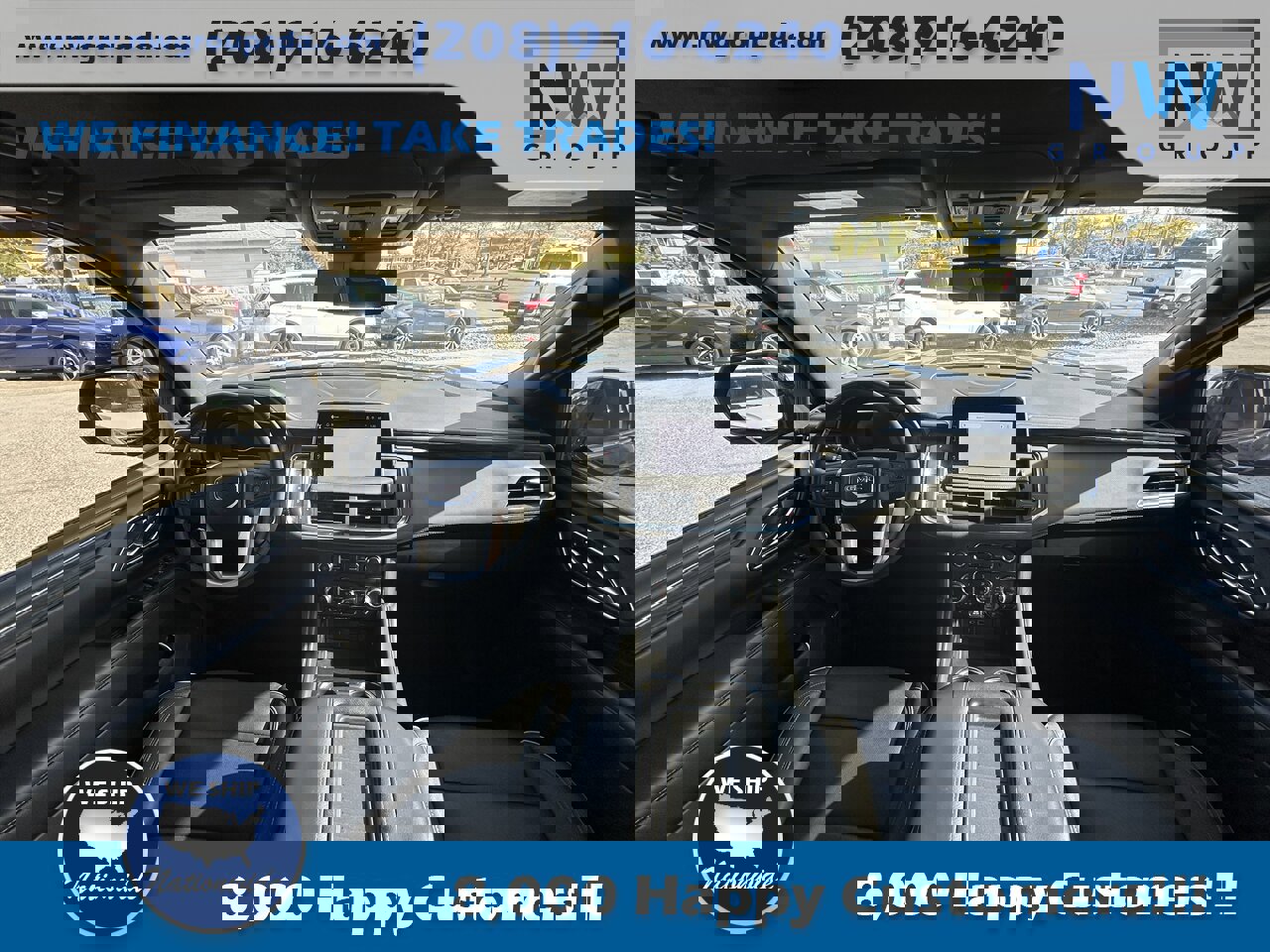 Used 2023 GMC Yukon SLT image 13