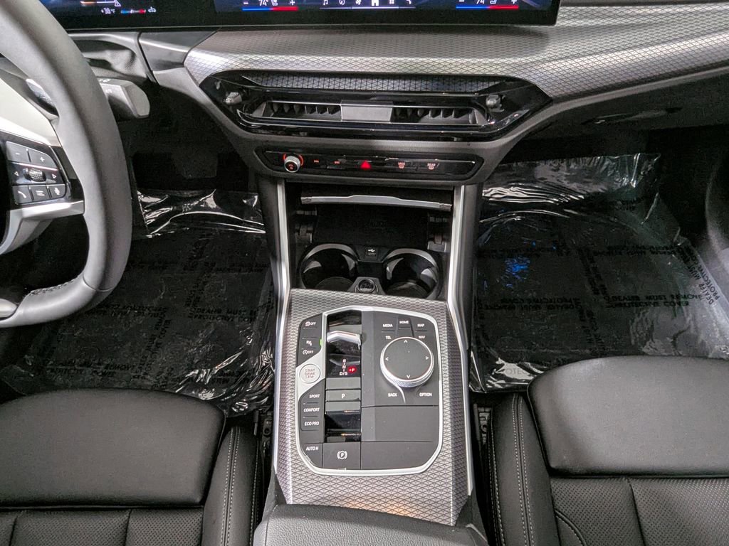Used 2025 BMW 330i xDrive Sedan w/ Convenience Package image 35