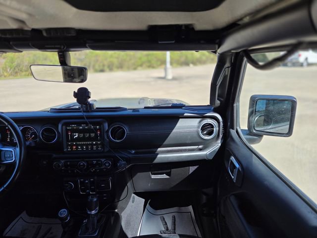 Used 2018 Jeep Wrangler Unlimited Sahara w/ Quick Order Package 24M Moab image 19