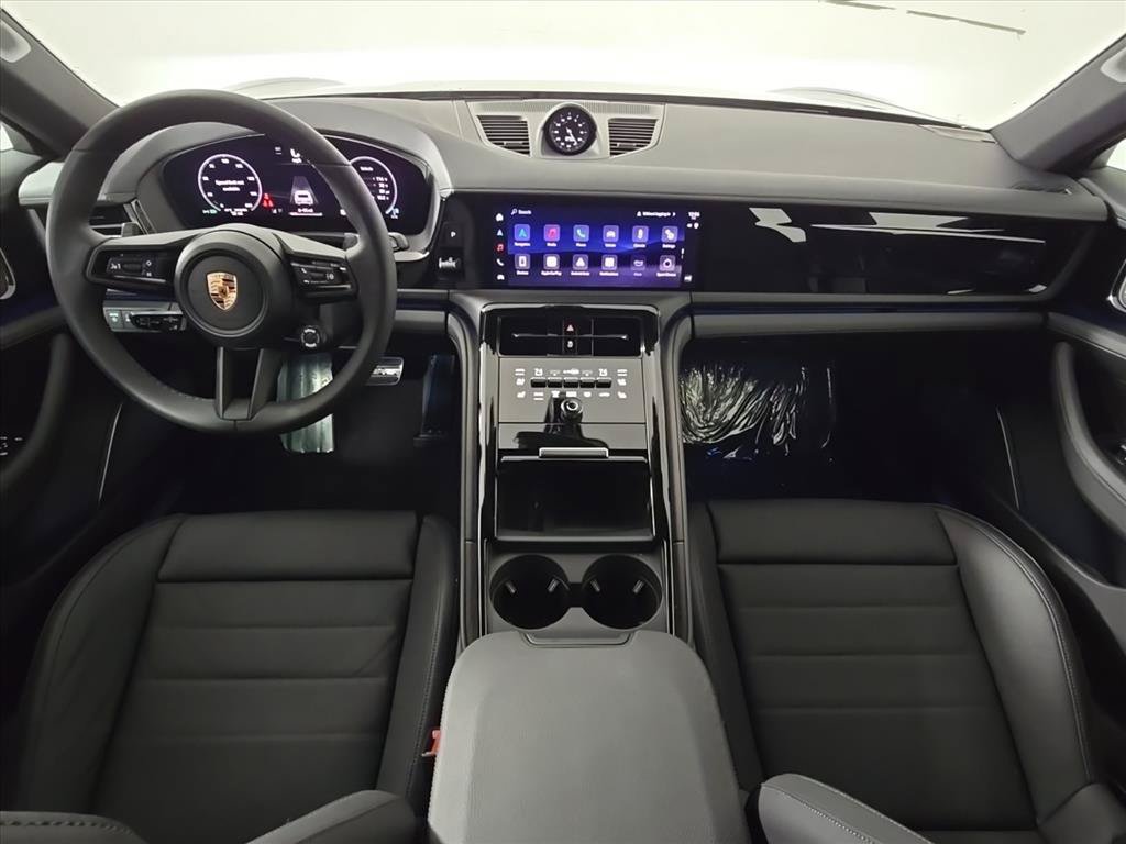 Certified 2026 Porsche Panamera 4 AWD/4WD image 28