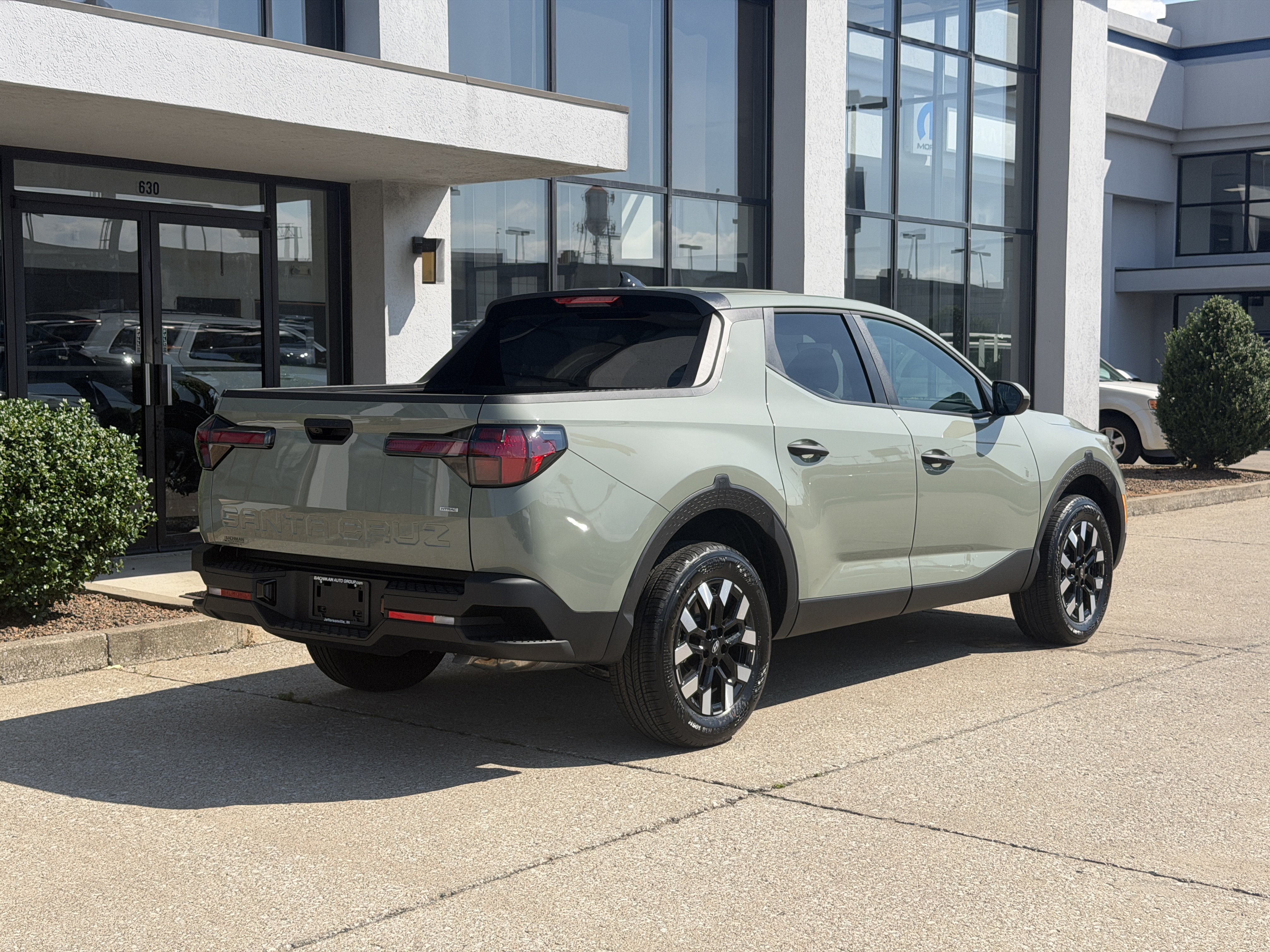 New 2027 Hyundai Santa Cruz SE AWD/4WD image 4