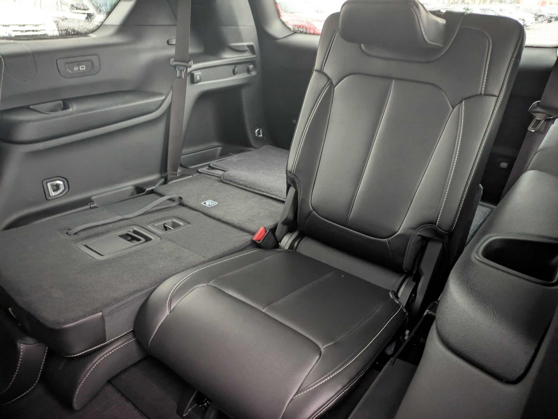 Used 2025 Jeep Grand Cherokee L Limited w/ Trailer Tow Package image 24