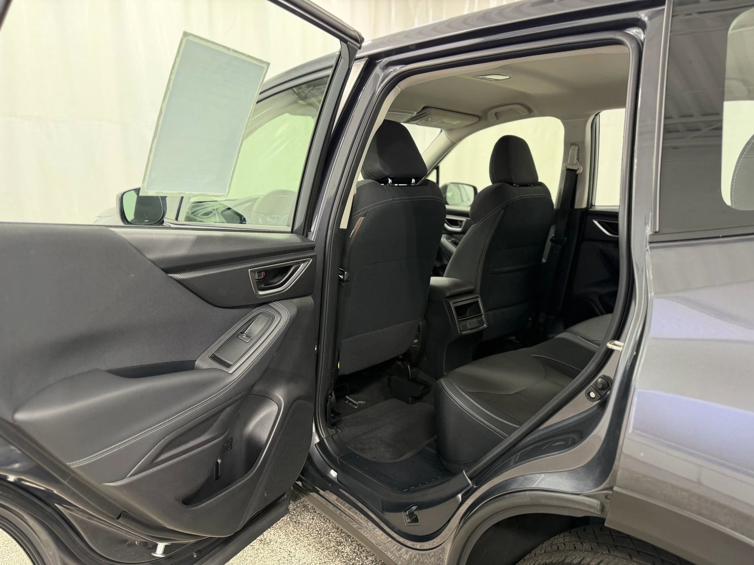 Used 2020 Subaru Forester AWD/4WD image 34