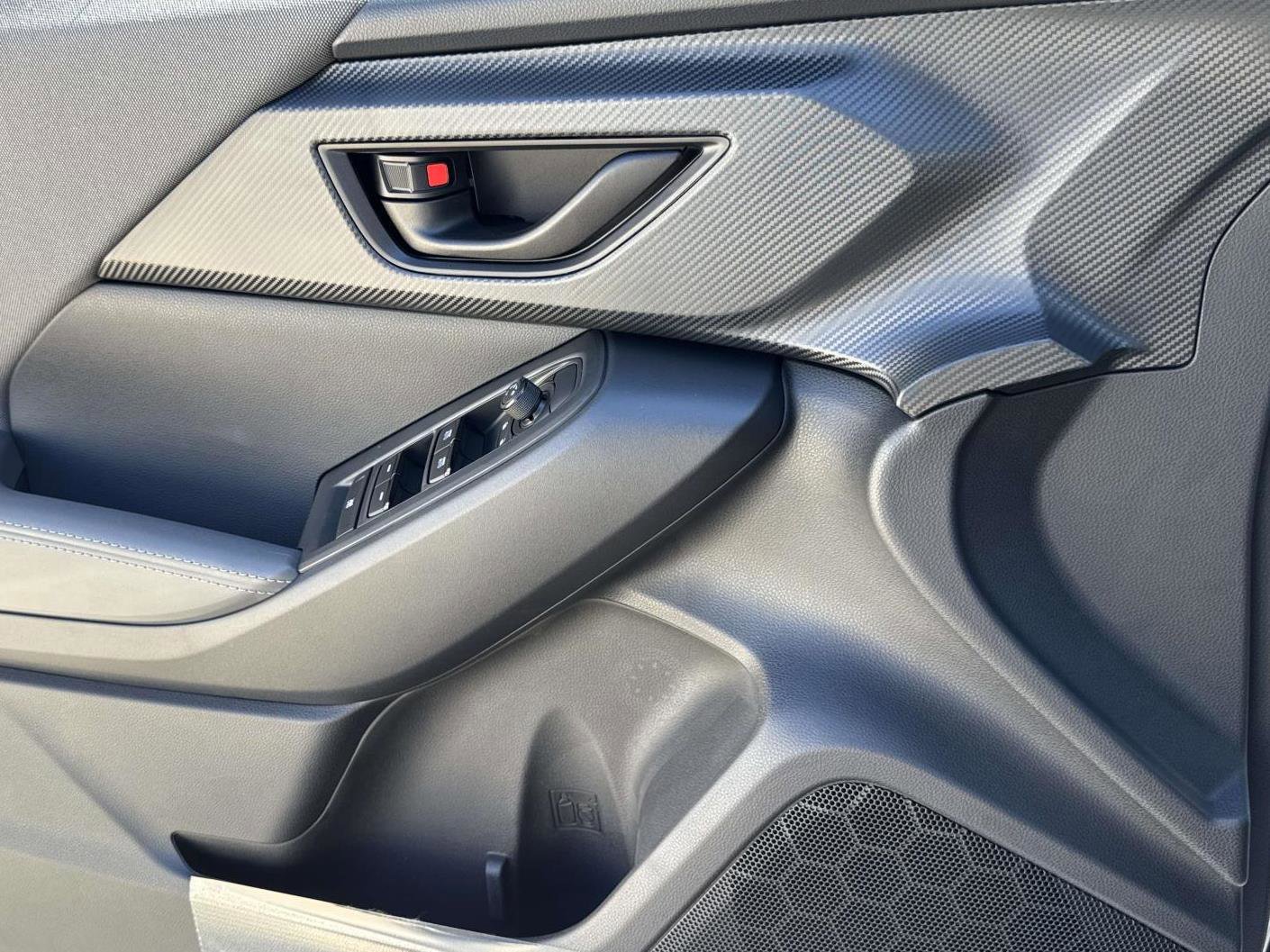 New 2025 Subaru Crosstrek 2.5i Premium image 19