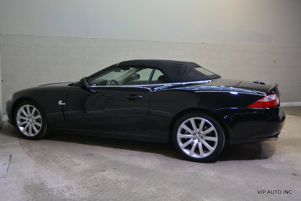 Used 2007 Jaguar XK Convertible image 25