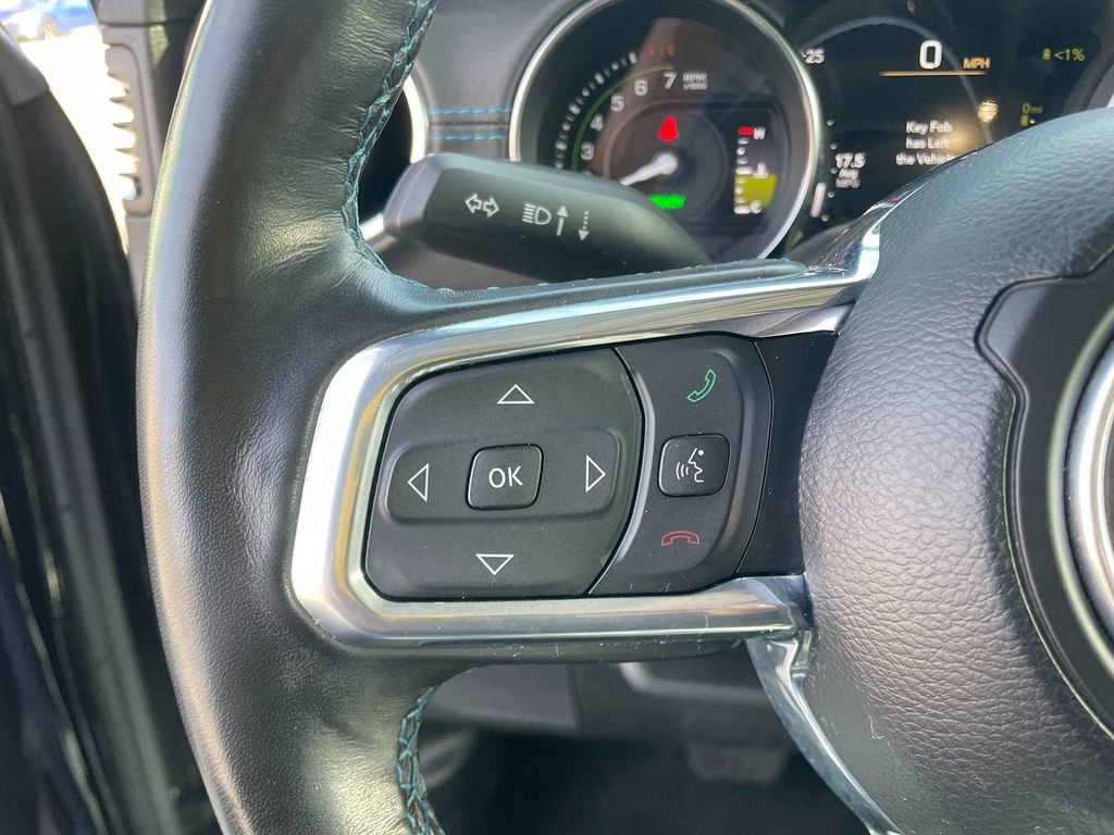 Used 2023 Jeep Wrangler Unlimited Rubicon 4xe w/ Cold Weather Group AWD/4WD image 16