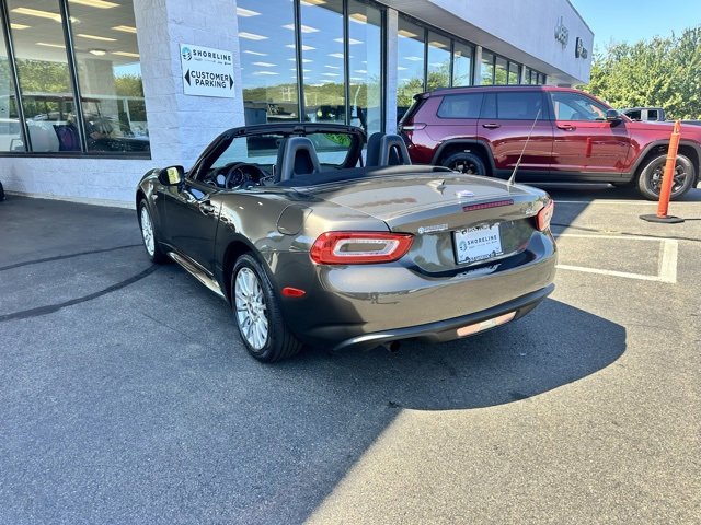 Used 2018 FIAT 124 Spider Classica w/ Technology & Siriusxm Group image 12