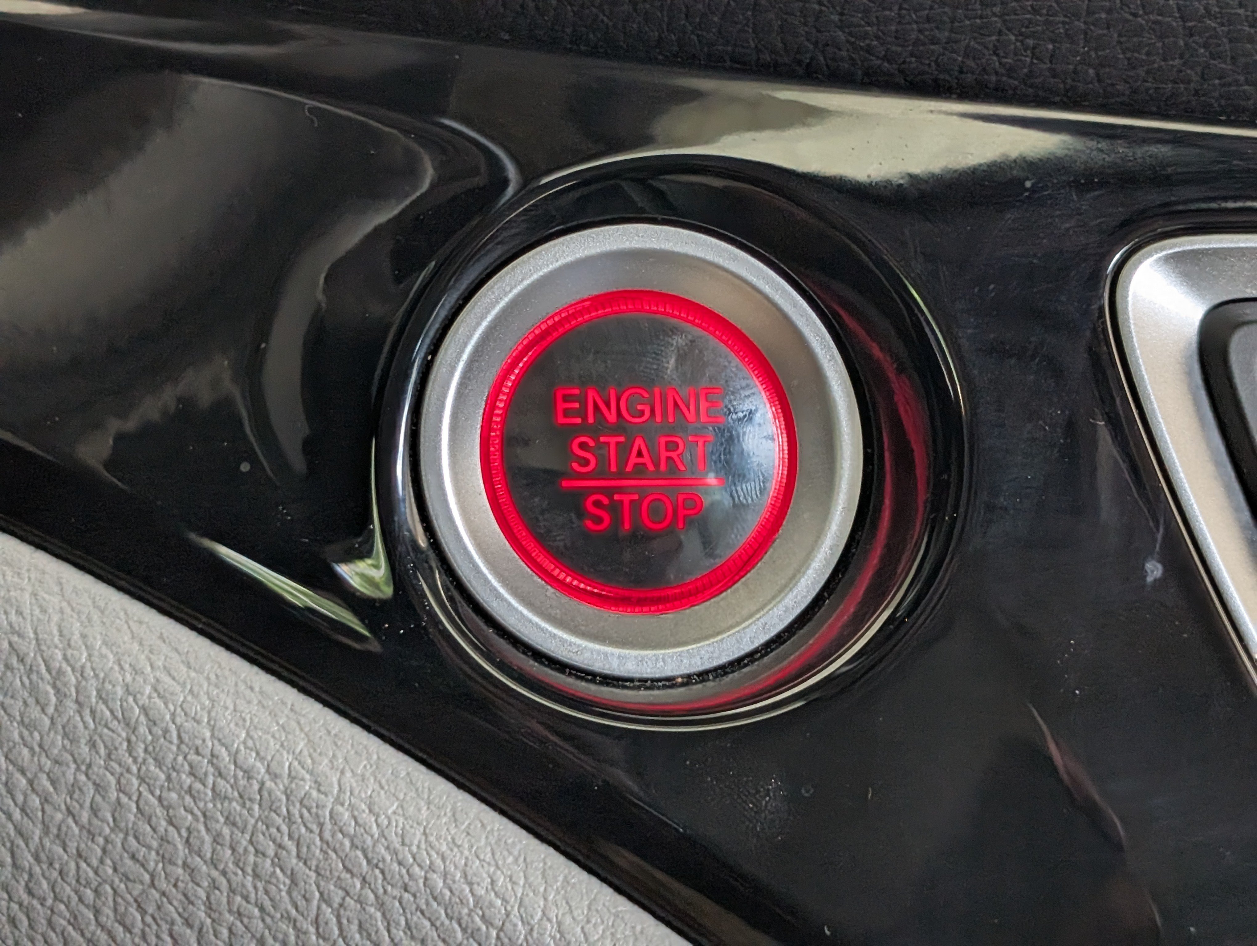 Used 2016 Honda Pilot Touring image 36