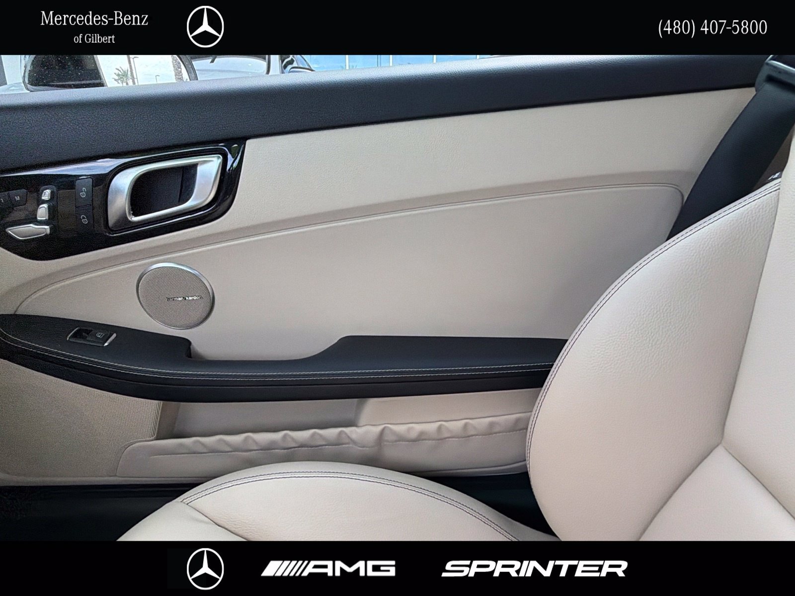 Used 2019 Mercedes-Benz SLC 300 image 32