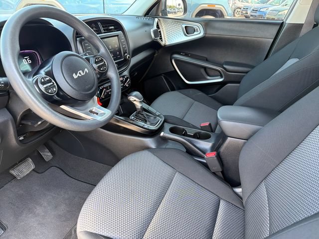 Certified 2024 Kia Soul LX w/ Option Group 015 FWD image 18