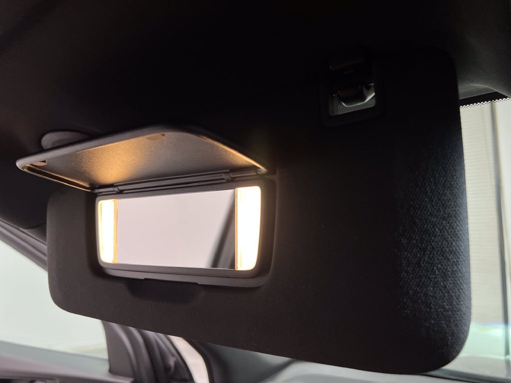 Used 2025 Chevrolet Equinox LT FWD image 65