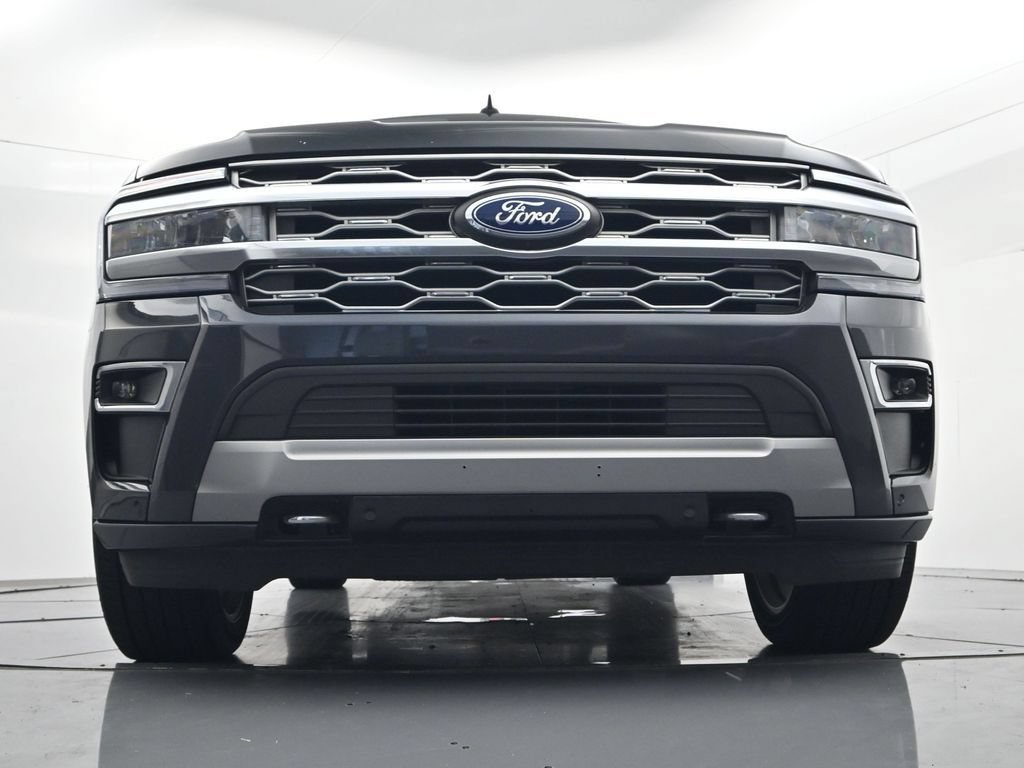 Used 2023 Ford Expedition Platinum AWD/4WD image 45