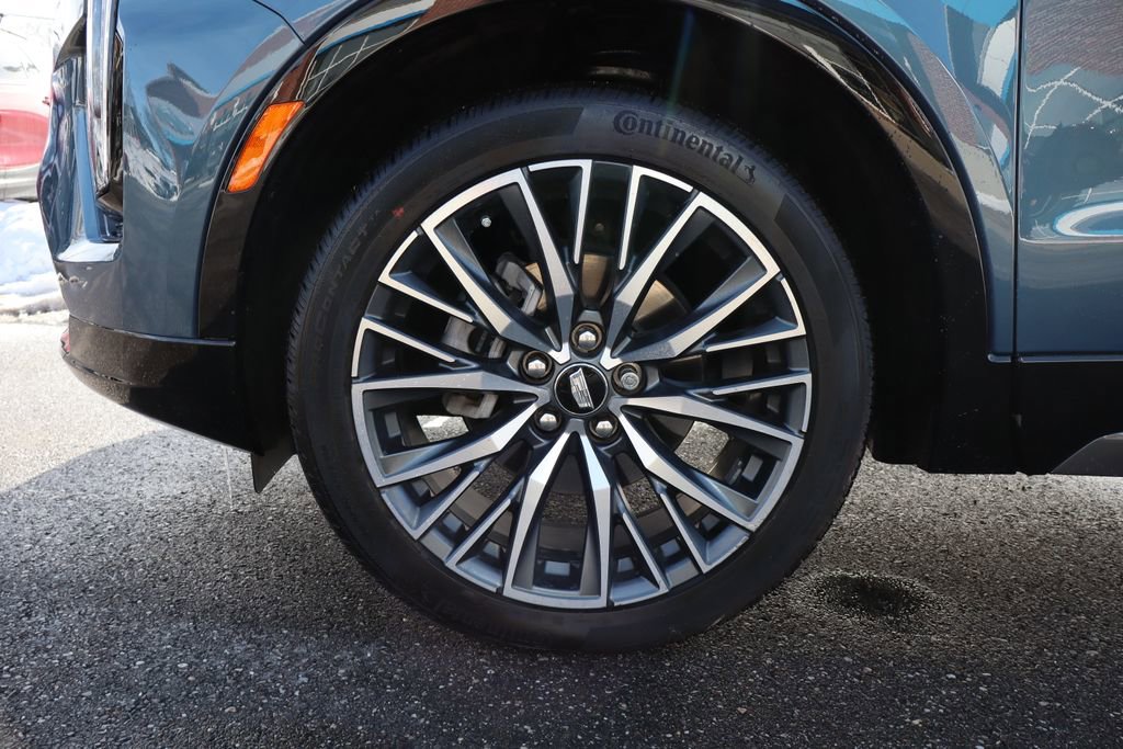 Used 2024 Cadillac XT4 Sport image 30