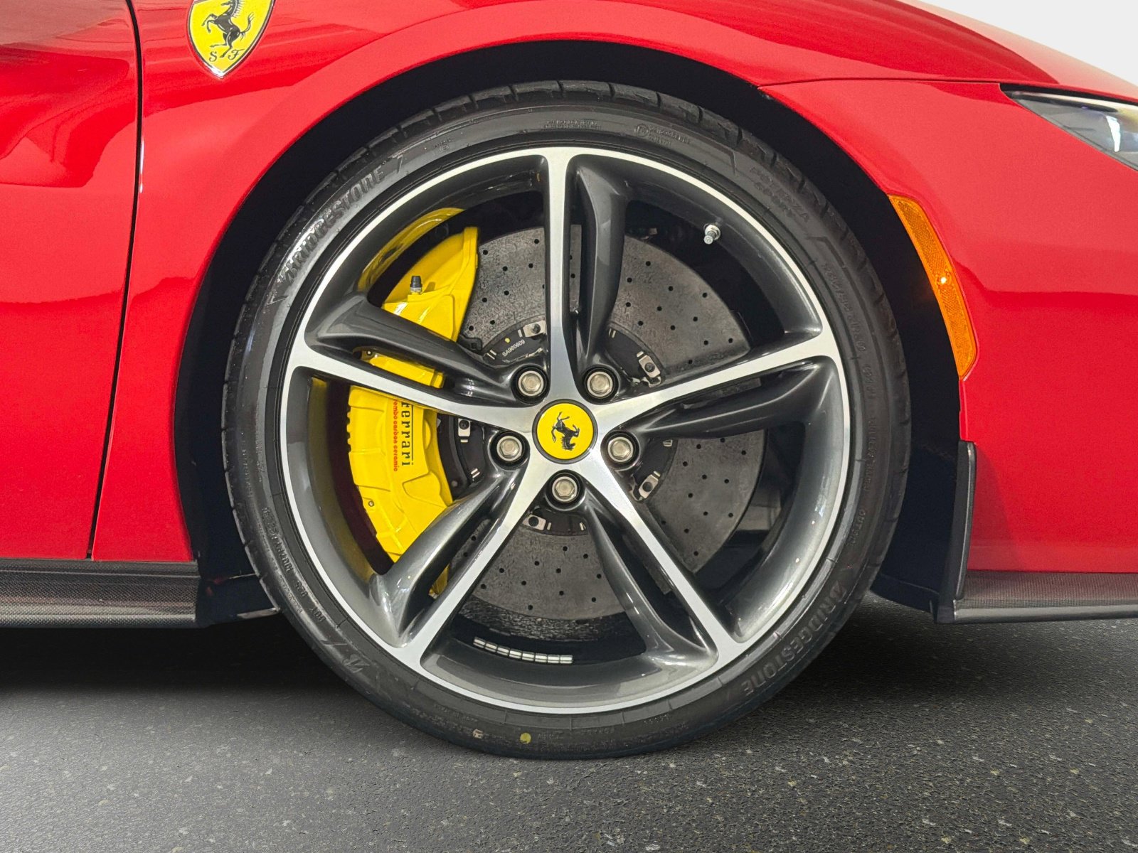 Used 2025 Ferrari 296 GTB RWD image 23
