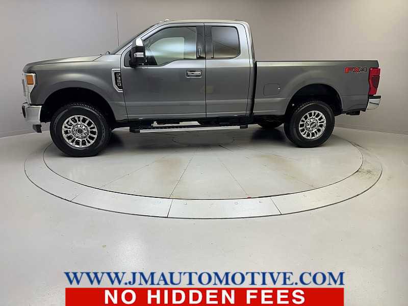 Used 2021 Ford F350 XLT w/ XLT Premium Package image 2