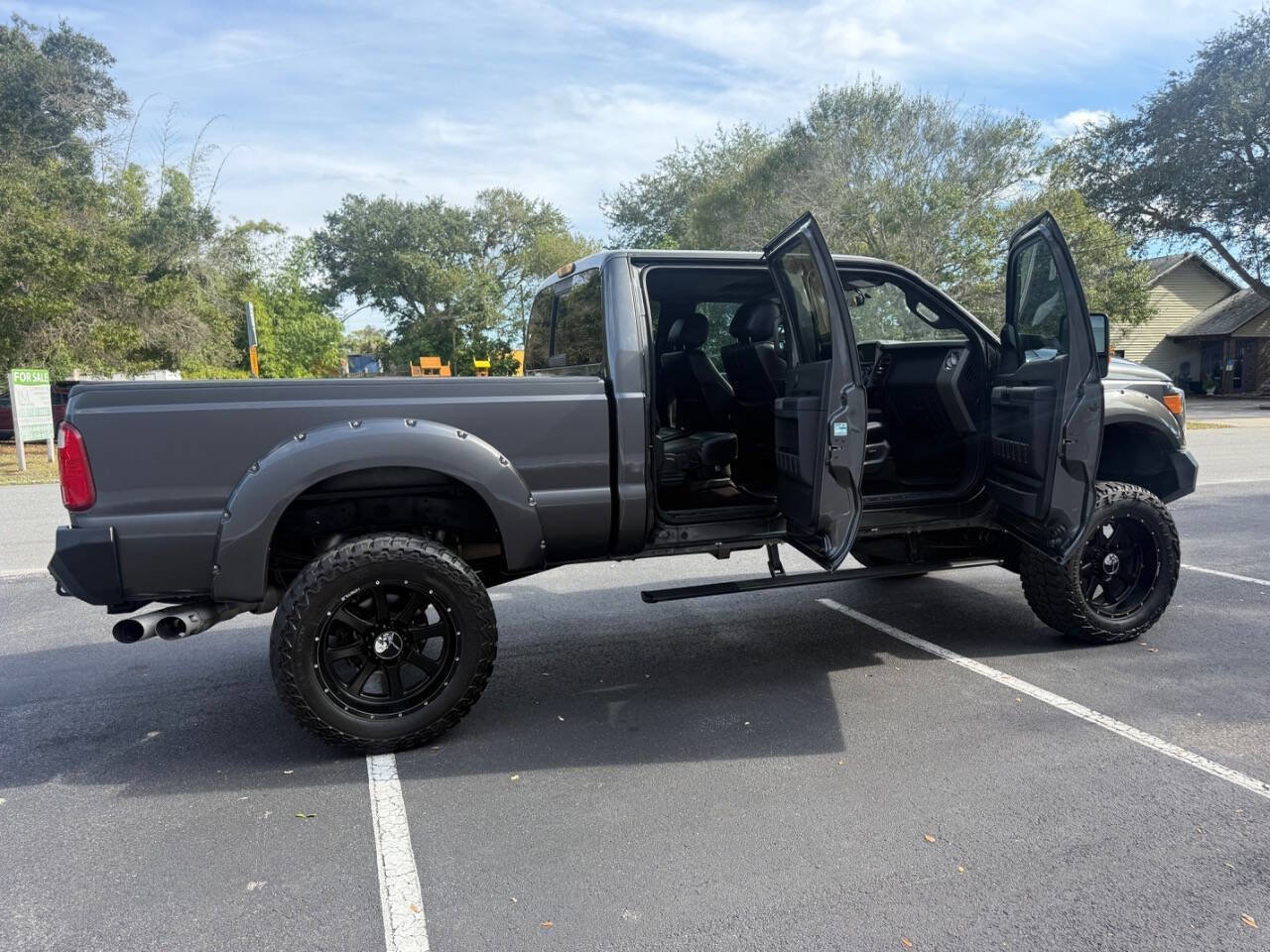 Used 2016 Ford F250 Lariat w/ Lariat Ultimate Package image 10