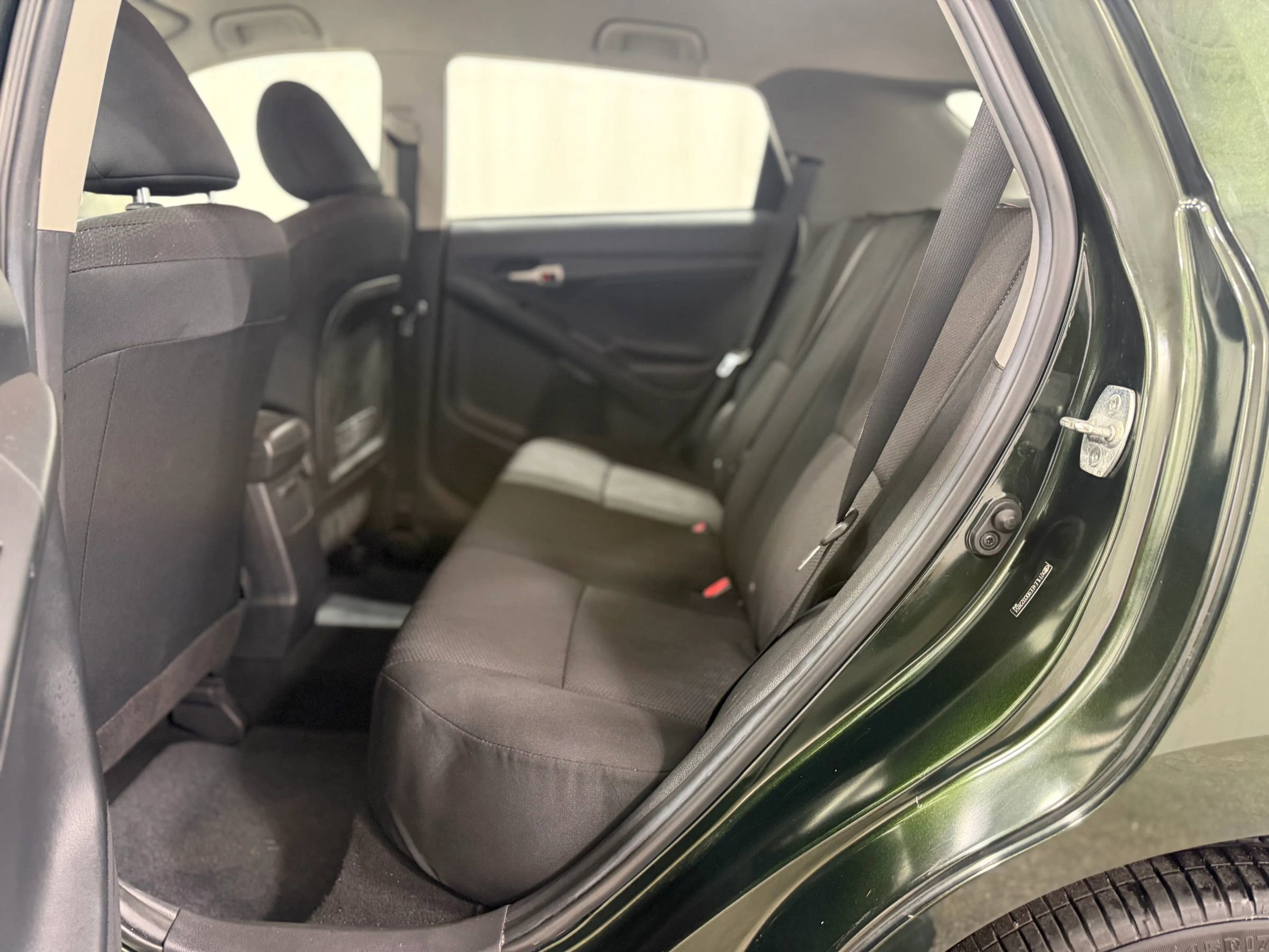 Used 2013 Toyota Matrix S w/ S Sport Pkg image 33