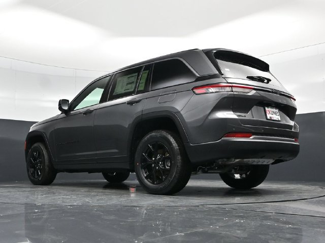New 2026 Jeep Grand Cherokee Altitude AWD/4WD image 59